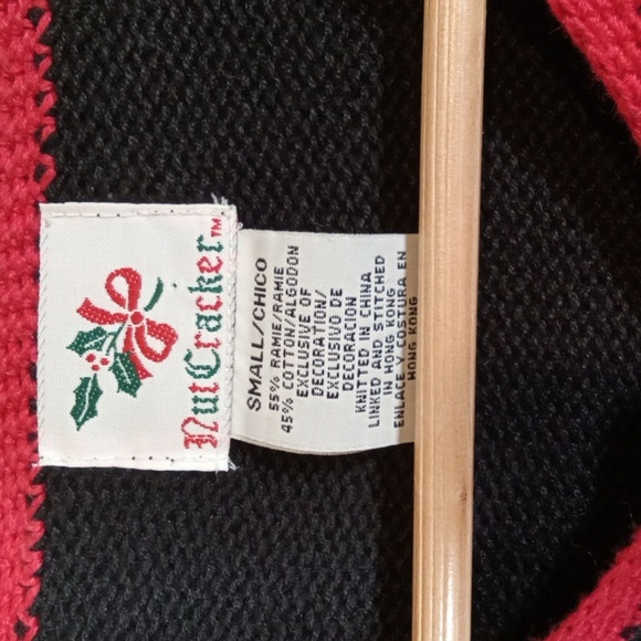 Nutcracker Vintage Holiday Ornament Knit Holiday Womens Sweater Button Small - Picture 3 of 10